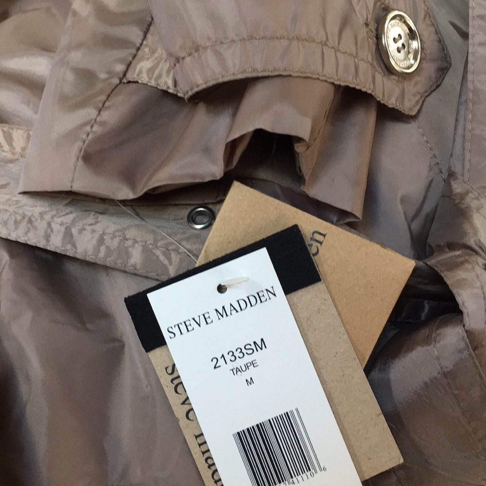Raincoat With Removable Hood View 6